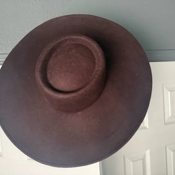 Anthropologie Chocolate Brown Hat - Picture 1 of 2